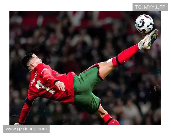 再战一届世界杯梅西C罗奥乔亚成现役五届球员的传奇代表